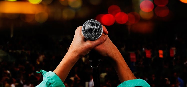 7 Surprising Health Benefits of Singing